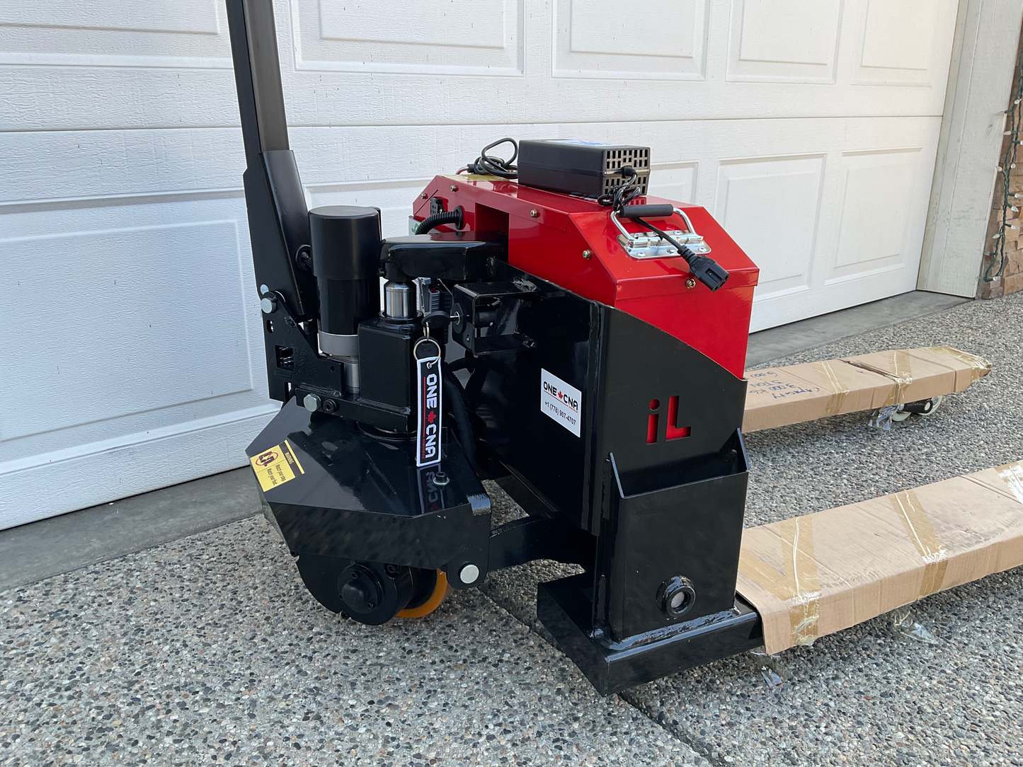 ELECTRIC PALLET JACK 3 TON